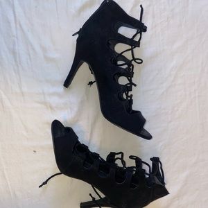 Black velvet Nine West Lace up heel. Barely worn, great condition